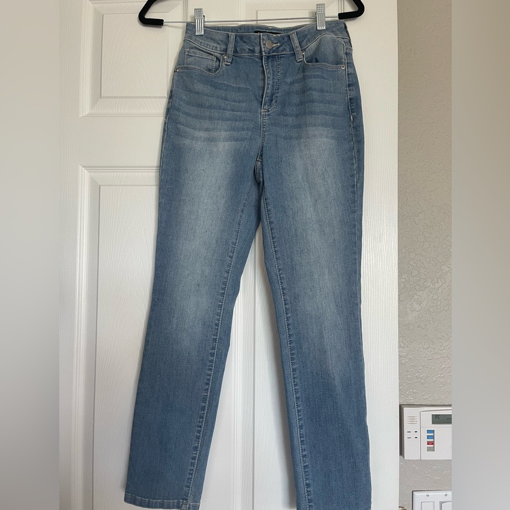 Boston Proper size 26 jeans